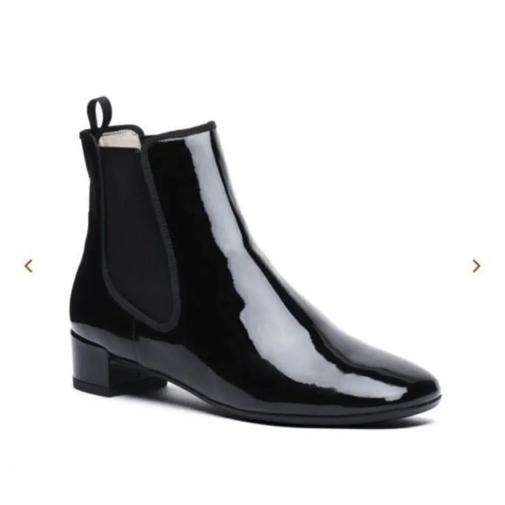 Frances Valentine Molly Patent Leather Square Toe Chelsea Boots Black Size 5.5 -